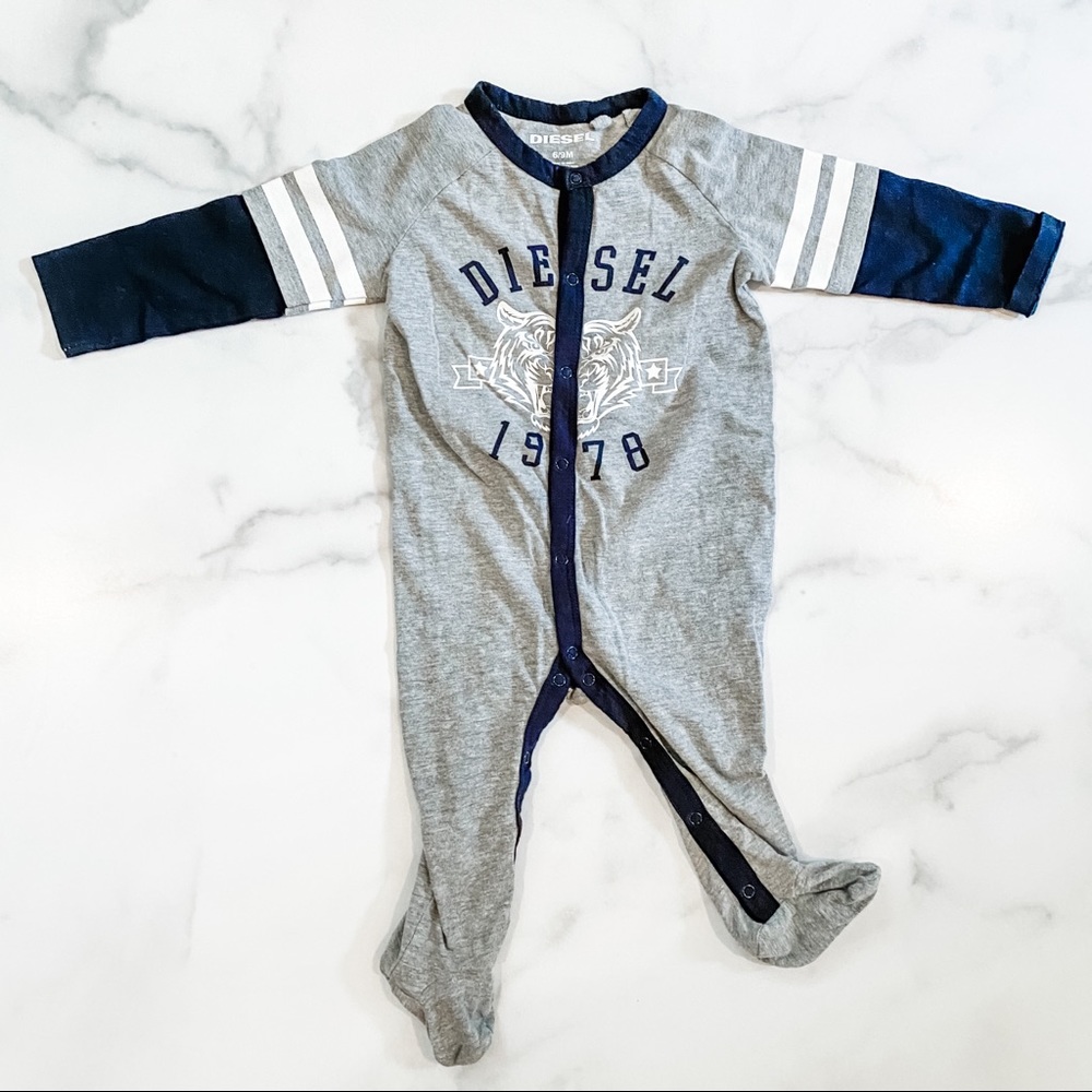 DIESEL - 6-9M BABY BOYS FOOTED ONE PIECE ONESIE